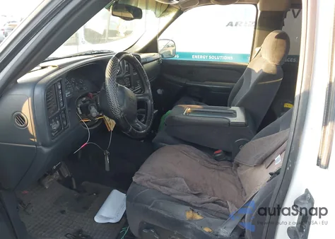 2000 GMC Sierra 1500 Sle from USA, damaged, VIN 1GTEK19T5YE311165